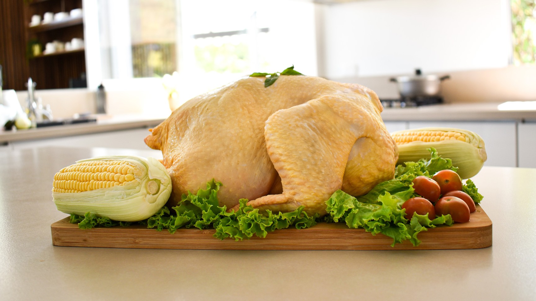 Mito o Realidad: ¿Debo quitarle la piel al pollo?