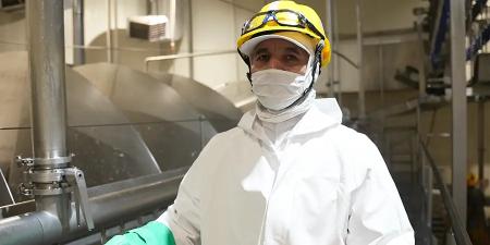 Darío Monsalve, el guardián detrás de cada pollo fresco